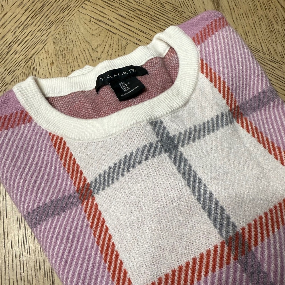 Tahari Women's Size Large Pink White Gray Red Plaid Crewneck Sweater